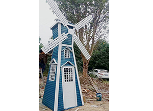 四川防腐木風(fēng)車